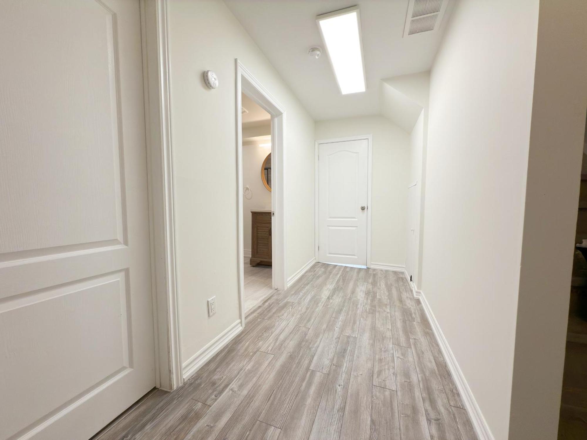 Cozy Room With Private Bath Near Don Mills Subway Toronto Exterior photo